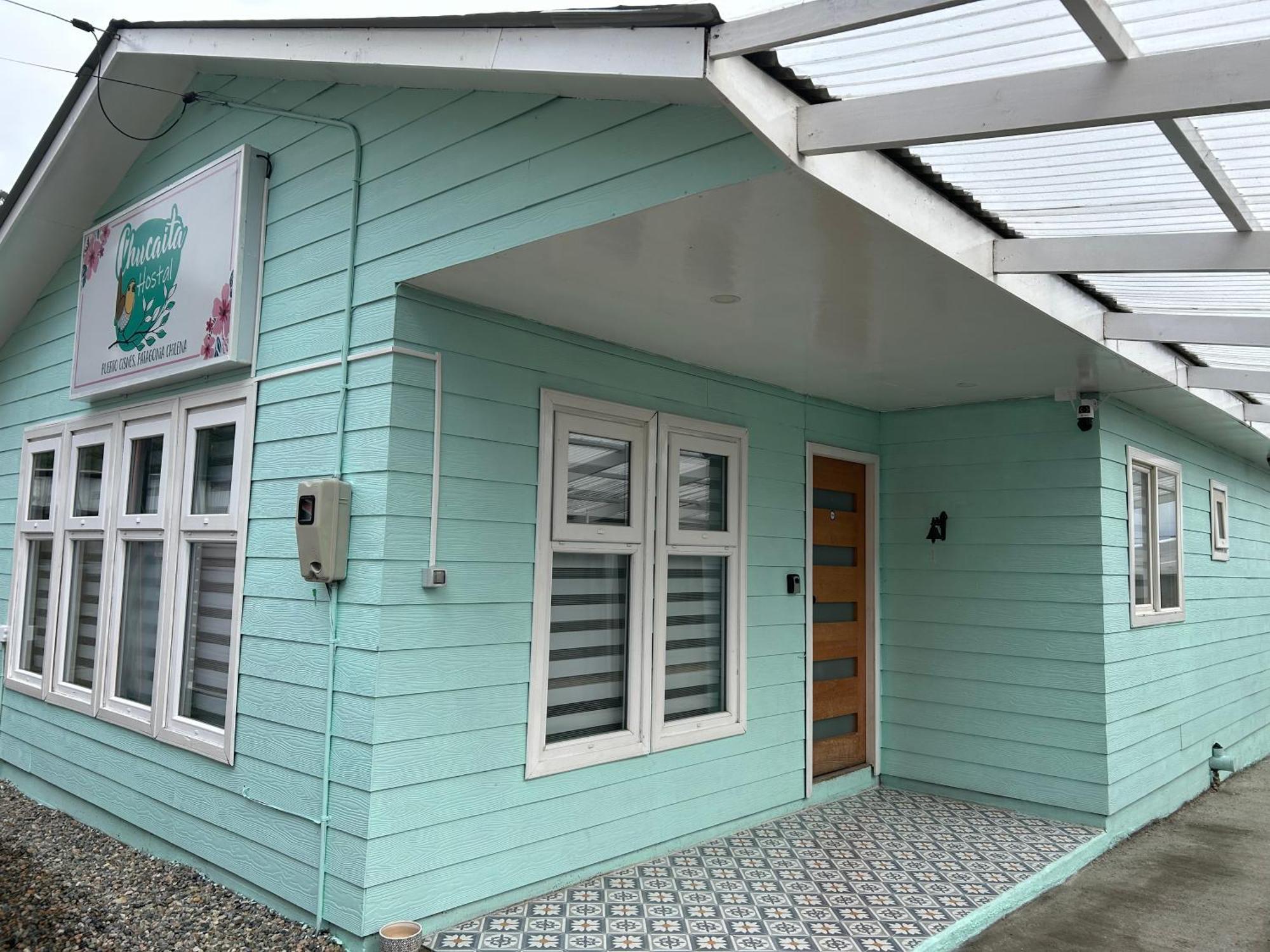 Hostal Chucaita Puerto Cisnes Esterno foto